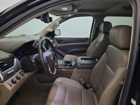 Used 2019 Chevrolet Tahoe Premier AWD/4WD image 17