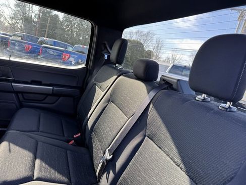 Used 2022 Ford F150 XLT w/ Equipment Group 302A High image 31