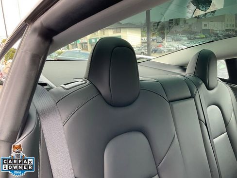 Used 2023 Tesla Model 3 Standard Range image 56