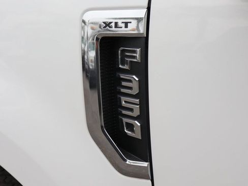 Used 2019 Ford F350 XLT AWD/4WD image 40