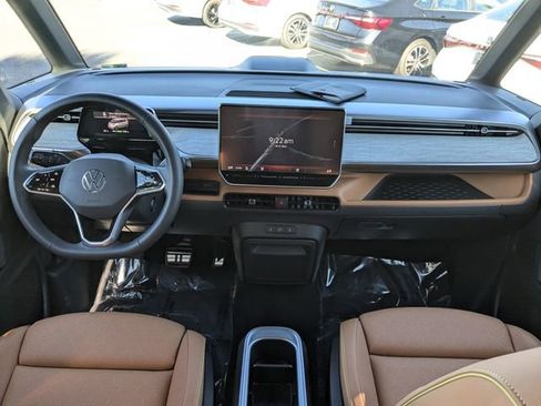 New 2025 Volkswagen ID. Buzz Pro S image 16