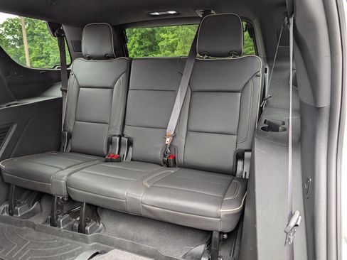 Used 2023 Chevrolet Tahoe Premier RWD image 19