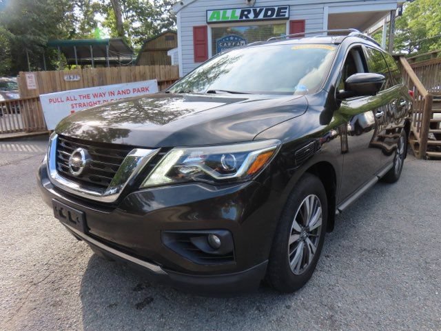 Used 2017 Nissan Pathfinder SL w/ SL Tech Package AWD/4WD image 2