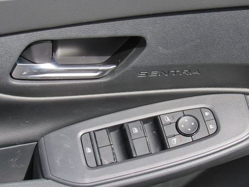 New 2026 Nissan Sentra SV w/ SV Convenience Package FWD image 14