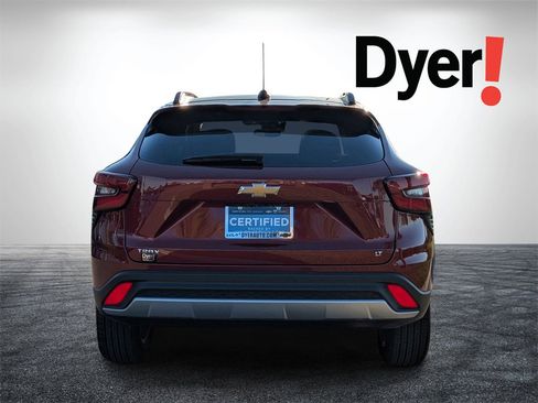 Certified 2025 Chevrolet Trax LT image 5
