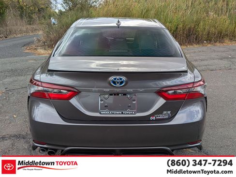 Certified 2024 Toyota Camry SE image 4