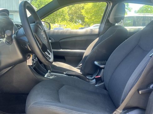 Used 2013 Dodge Avenger SE FWD image 9