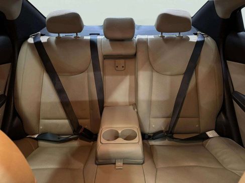 Used 2012 Hyundai Elantra Limited image 41