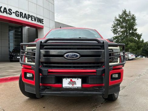 Used 2019 Ford F150 XLT w/ Equipment Group 302A Luxury RWD image 3