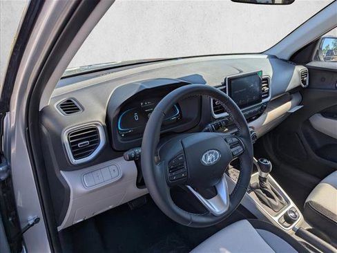 New 2026 Hyundai Venue SEL FWD image 12