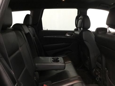 Used 2017 Jeep Grand Cherokee Limited AWD/4WD image 15