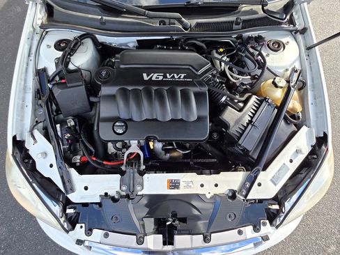 Used 2014 Chevrolet Impala LT w/ LT Sunroof Package image 19