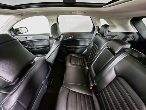 Used 2024 Ford Edge SEL w/ Convenience Package AWD/4WD image 11
