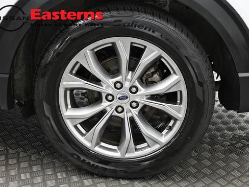 Used 2024 Ford Explorer Limited image 34