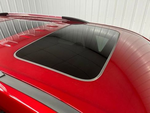 Used 2023 Chevrolet Traverse High Country image 11