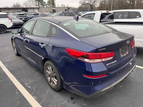 Certified 2019 Kia Optima LX image 8