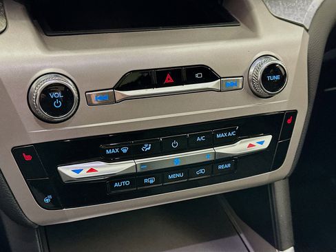 Used 2023 Ford Explorer Timberline w/ Timberline Technology Package image 24