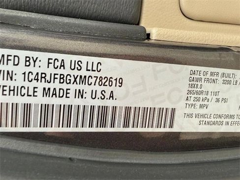 Used 2021 Jeep Grand Cherokee Limited image 25