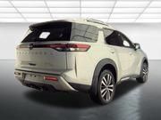 Used 2024 Nissan Pathfinder Platinum AWD/4WD image 5