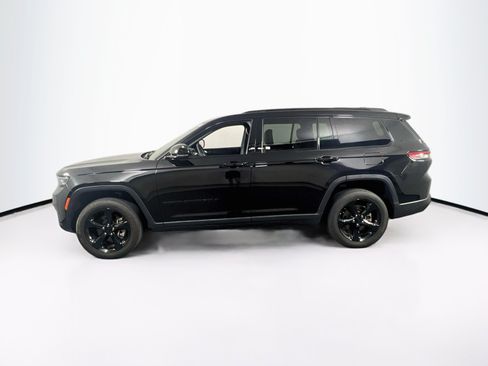 Used 2023 Jeep Grand Cherokee L Laredo AWD/4WD image 8