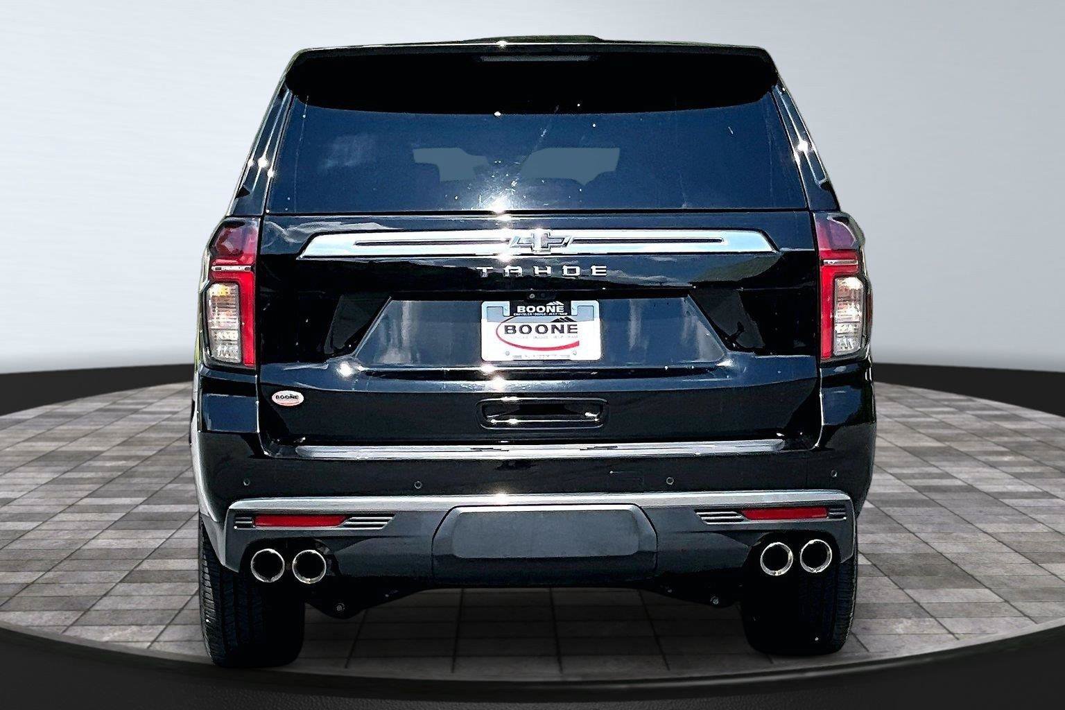 Used 2021 Chevrolet Tahoe High Country w/ Premium Package AWD/4WD image 4