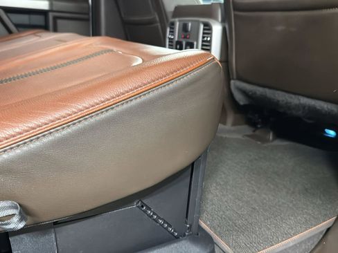 Used 2019 Ford F250 King Ranch w/ King Ranch Ultimate Package image 27