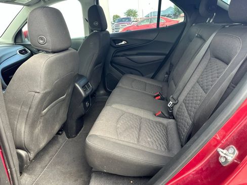 Used 2019 Chevrolet Equinox LT AWD/4WD image 18