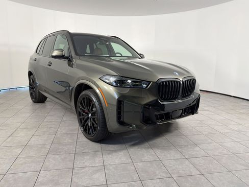 New 2026 BMW X5 sDrive40i image 7