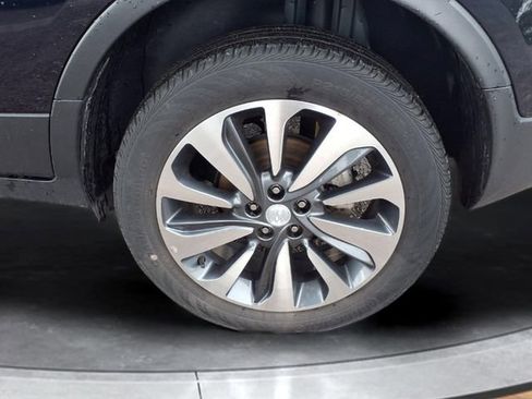 Certified 2022 Buick Encore Preferred w/ Safety Package AWD/4WD image 17