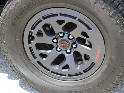 Used 2025 Nissan Frontier Pro-X w/ Tow Package RWD image 16
