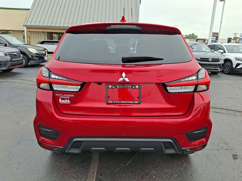 Used 2022 Mitsubishi Outlander Sport ES FWD image 5