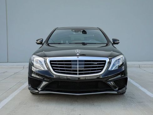 Used 2017 Mercedes-Benz S 63 AMG 4MATIC Sedan image 3