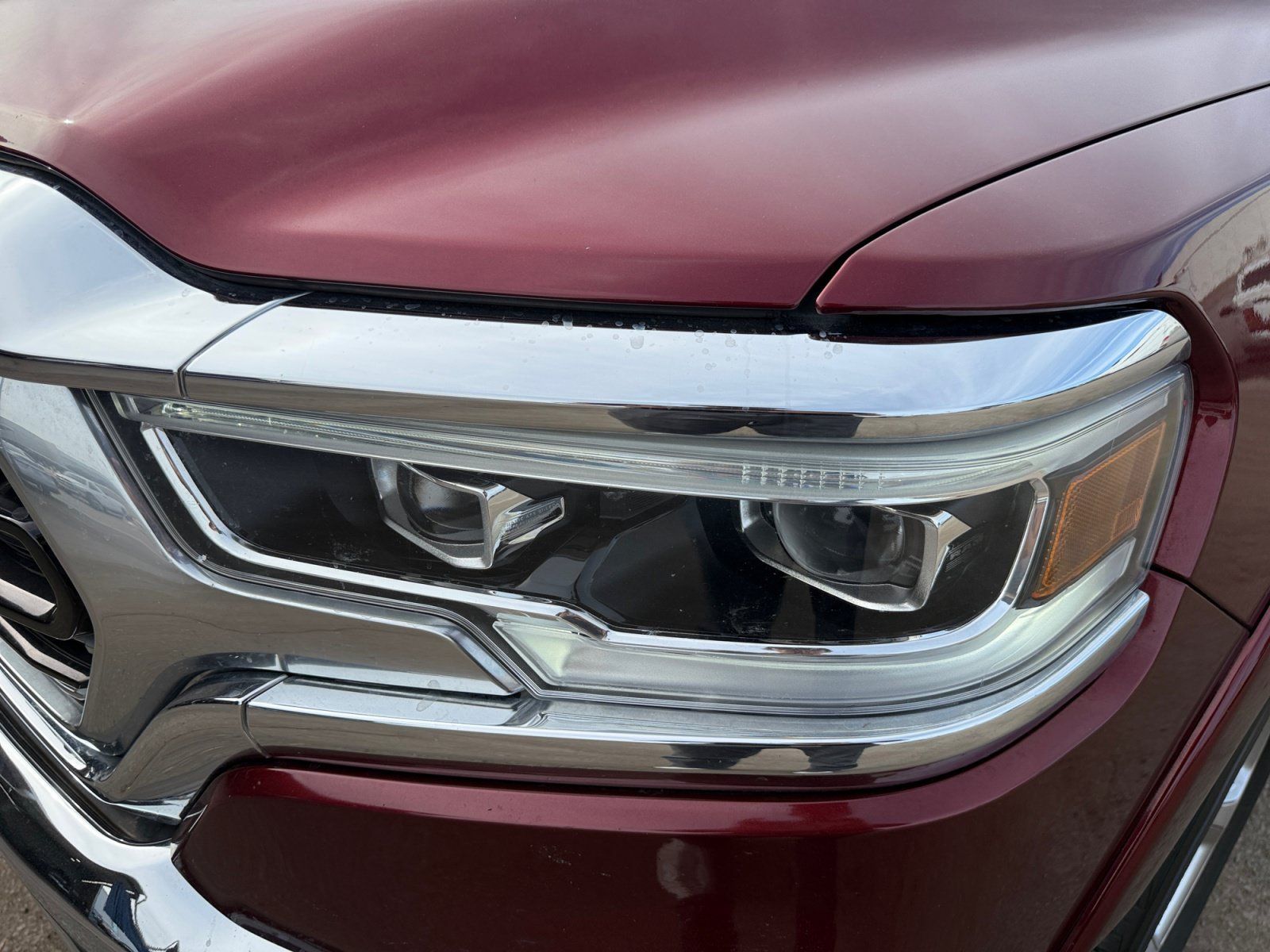Used 2019 RAM 1500 Limited w/ Advanced Safety Group RWD image 9