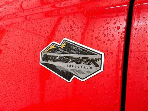 Certified 2024 Ford Bronco Wildtrak image 13