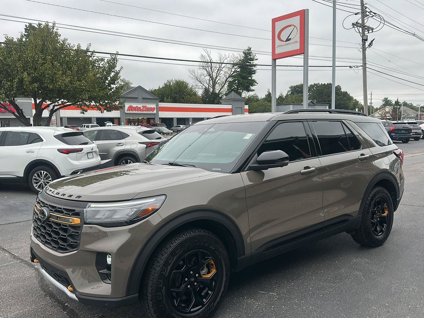 Used 2026 Ford Explorer Tremor AWD/4WD image 7