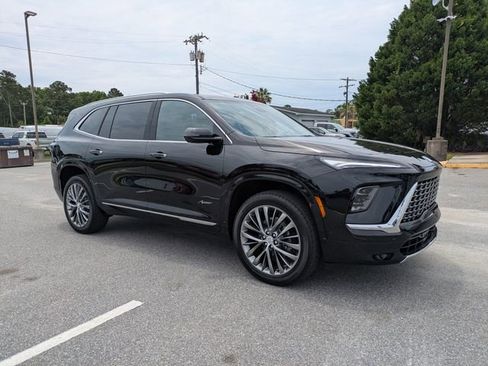 New 2026 Buick Enclave Avenir w/ Super Cruise Package FWD image 2