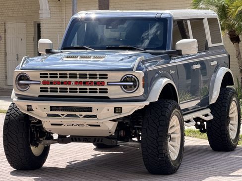 Used 2025 Ford Bronco Outer Banks AWD/4WD image 44