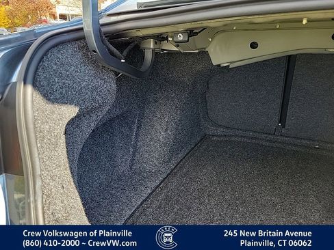 Certified 2022 Volkswagen Jetta SE image 52