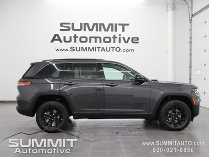 New 2026 Jeep Grand Cherokee Altitude
