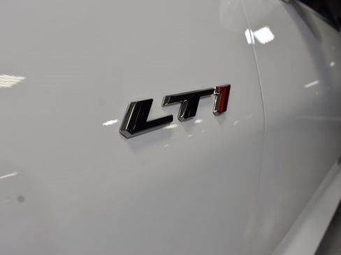 Used 2021 Chevrolet Camaro LT image 36