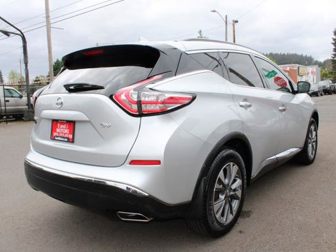 Used 2016 Nissan Murano SV FWD image 6