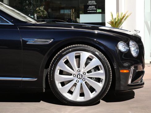 New 2026 Bentley Flying Spur Plug-In Hybrid AWD/4WD image 6