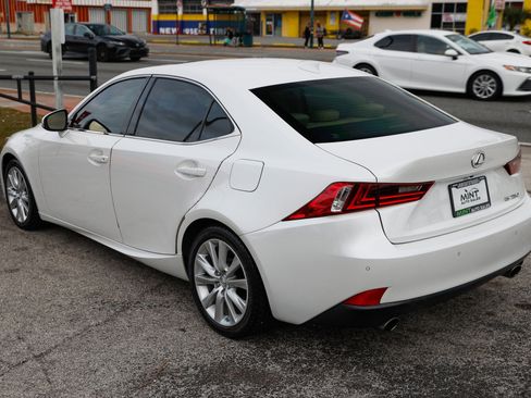 Used 2015 Lexus IS 250 w/ Navigation System Package image 10