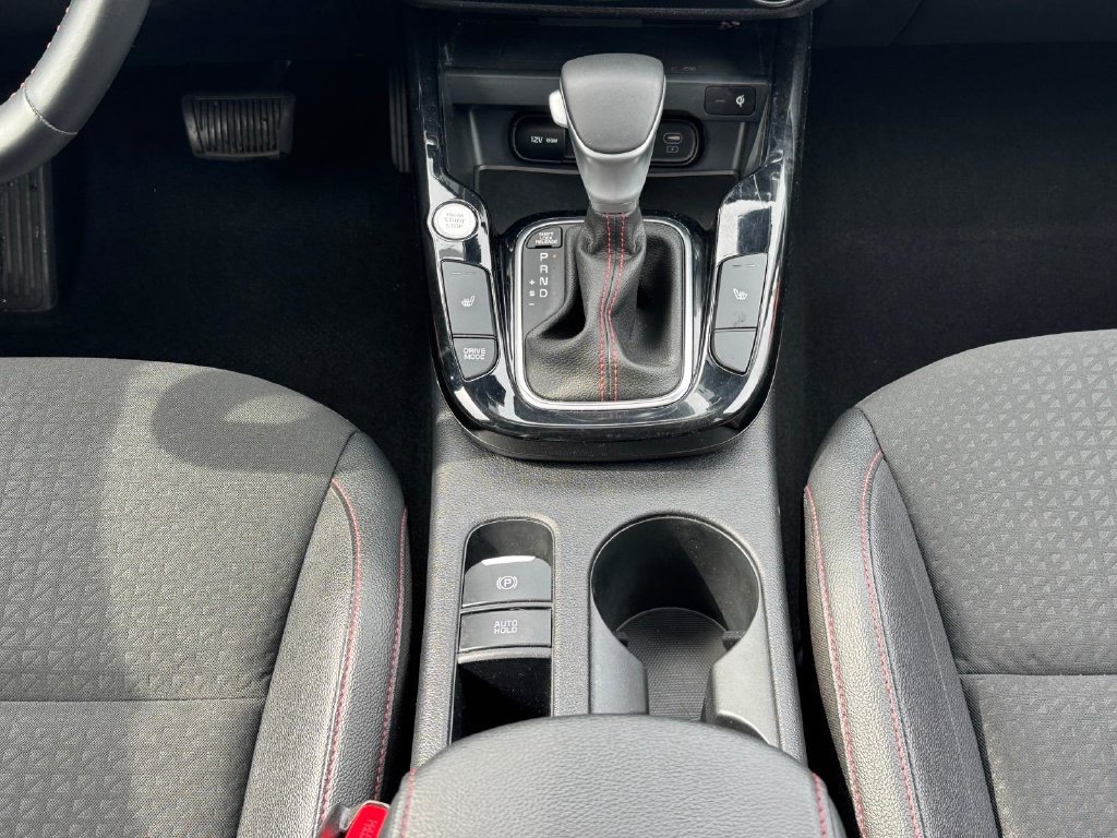 Used 2024 Kia Soul GT-Line w/ GT-Line Technology Package FWD image 16