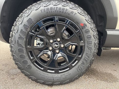 New 2025 Ford Bronco Sport Outer Banks w/ Sasquatch Outer Banks Package image 14