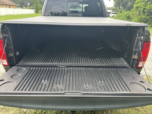 Used 2017 RAM 1500 Big Horn RWD image 14
