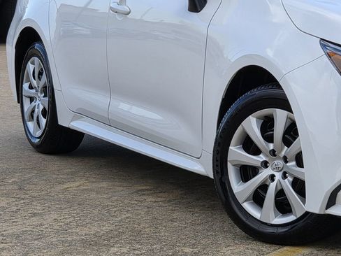 Used 2026 Toyota Corolla LE FWD image 11