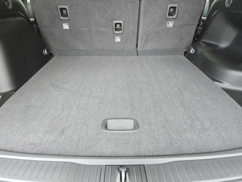 New 2025 Jeep Grand Cherokee Limited w/ Black Appearance Package image 23