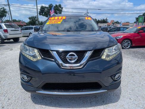 Used 2016 Nissan Rogue SL w/ SL Premium Package image 2