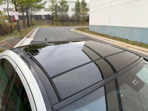 Used 2008 Mercedes-Benz E 63 AMG 4dr Sdn 6.3L AMG RWD image 52